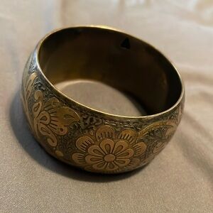 Vintage bangle 2 minor dents pictured